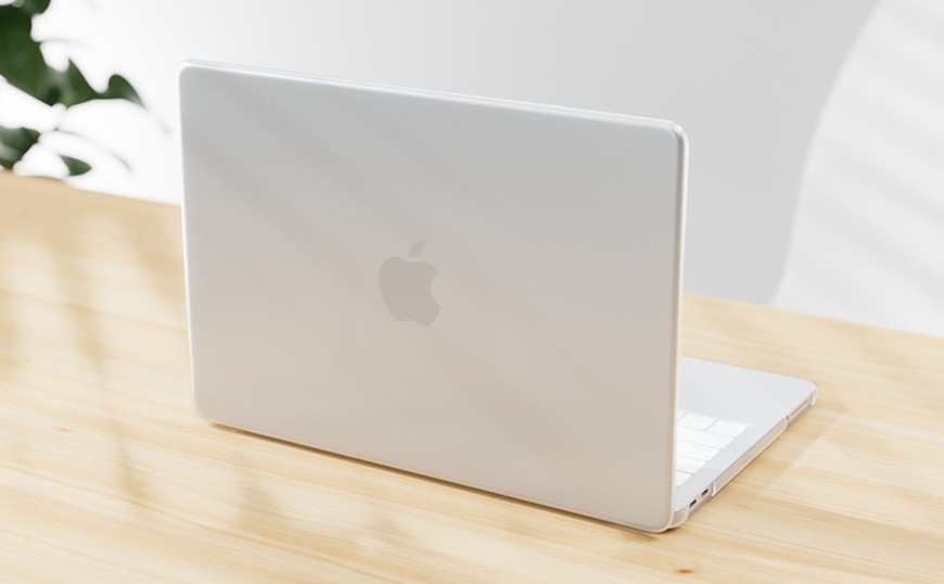 Kryt Epico Slim Shell for MacBook Neo 13" (A3404) priehľadný 13-palcový NoteBook Neo má na sebe kryt Epico Slim Shell.
