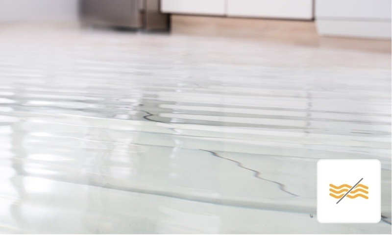 Umývačka riadu Whirlpool W2F HD624 X strieborná, ochrana proti pretečeniu