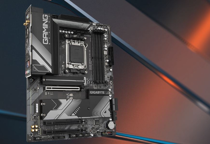 Základná doska GIGABYTE B650 GAMING X AX V2 Pohľad na základnú dosku Gigabyte B650 Gaming X AX V2