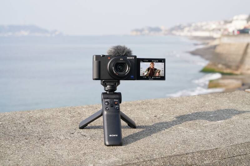 Digitálny fotoaparát Sony ZV-1 čierny Digitálny fotoaparát Sony ZV-1 čierny