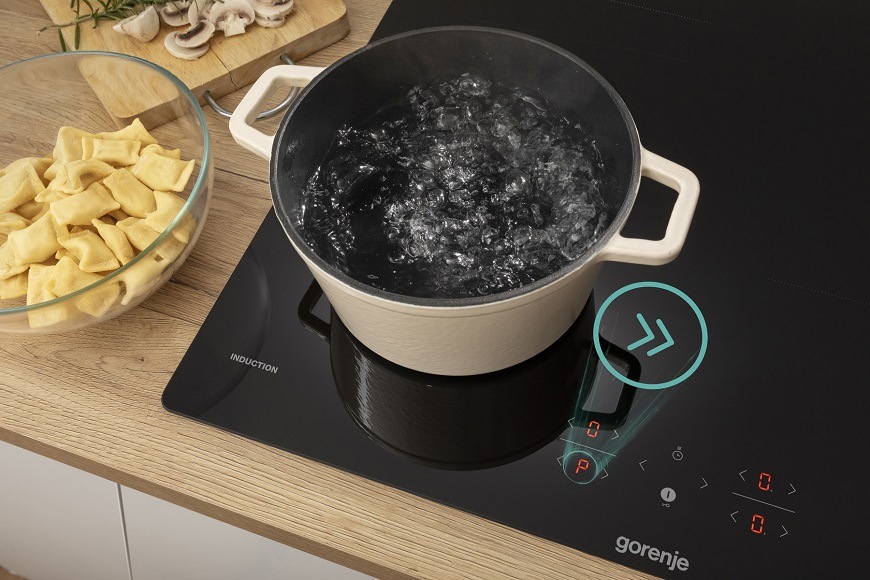 Indukčná varná doska Gorenje GI3201BC, Rýchly ohrev