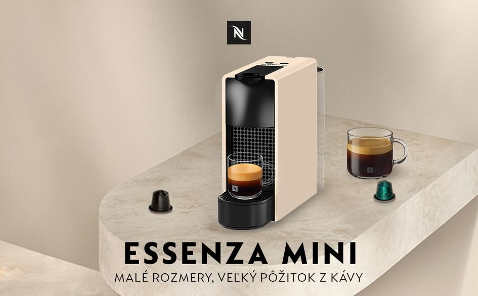 Kapsulový kávovar Krups Nespresso Essenza mini XN110AF0 krémový Kompaktný kapsulový kávovar na podstavci s pripravenou kávou a kapsulami Nespresso