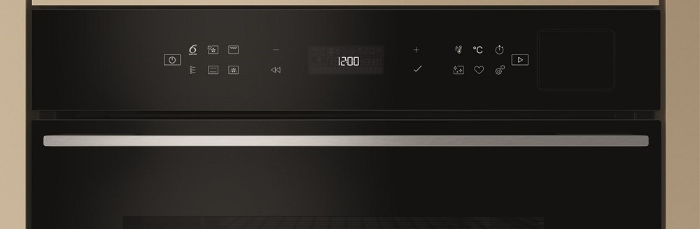 Rúra Whirlpool WOI7A8HT0SXA čierna/nerez Rúra vstavaná Whirlpool WOI7A8HT0SXA, čierna, nerez, s parou