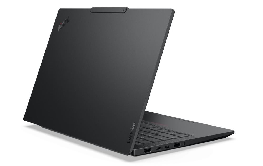 Notebook Lenovo ThinkPad E14 Gen 7 čierny Otvorený notebook Lenovo ThinkPad E14 Gen 7 zozadu