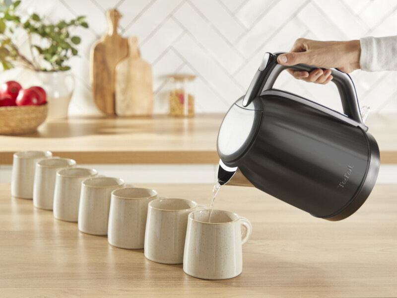 Rýchlovarná kanvica Tefal KO5S08E0 Subito čierna Rýchlovarná kanvica Tefal KO5S08E0 Subito čierna