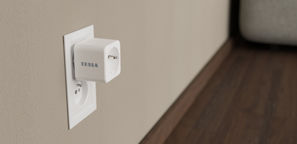 Inteligentná zásuvka Tesla Plug SP300 biela Inteligentná zásuvka Tesla Plug SP300 biela