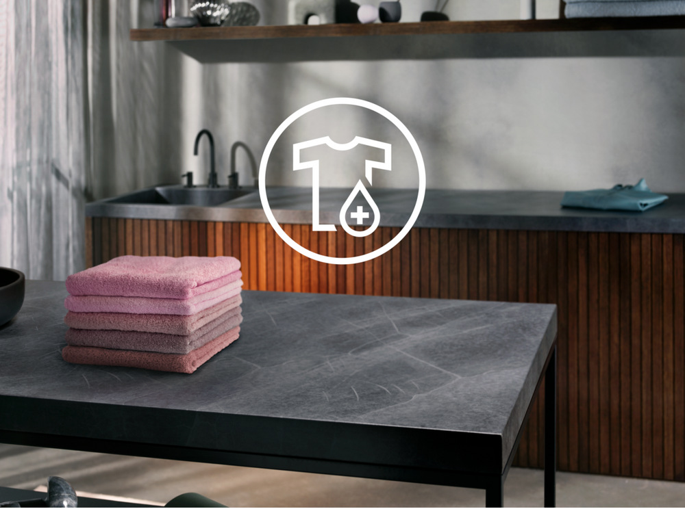Vstavaná práčka AEG ProSteam® 7000 L7FNE48SI biela Vstavaná práčka AEG ProSteam® 7000 L7FNE48SI biela