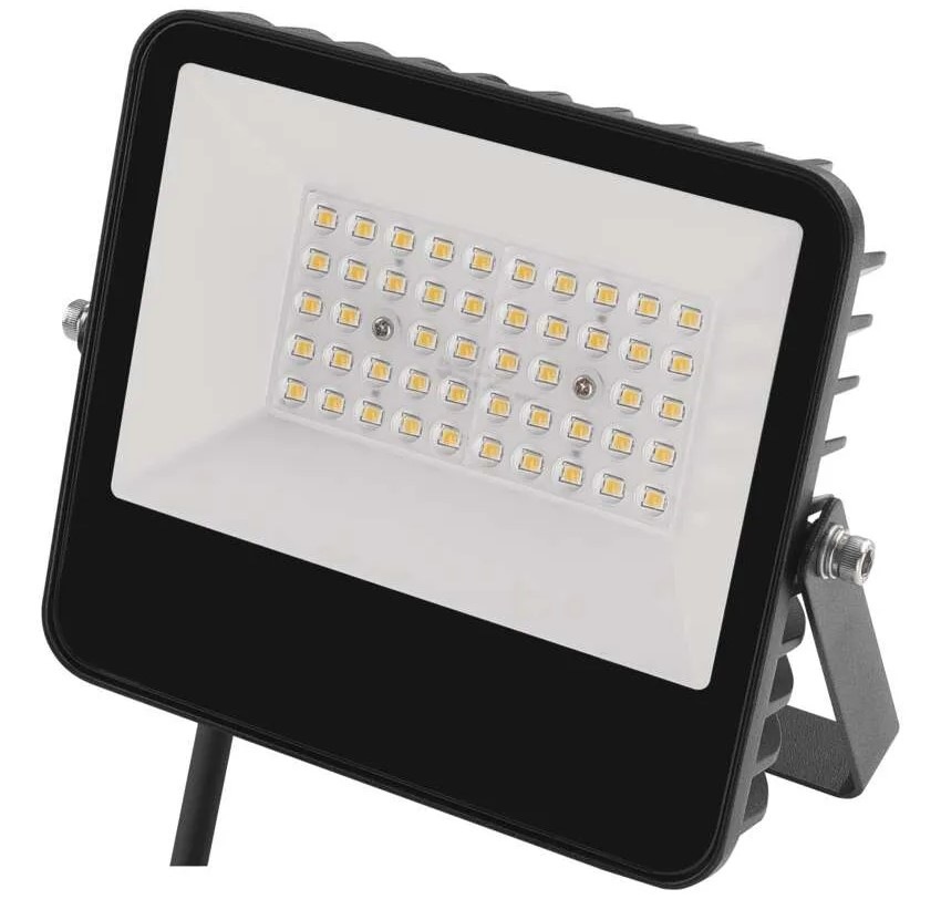 Reflektor EMOS AVENO, 30W, 4500lm, neutrálna biela čierny LED REFLEKTOR AVENO 30W 4500LM IP66 NW