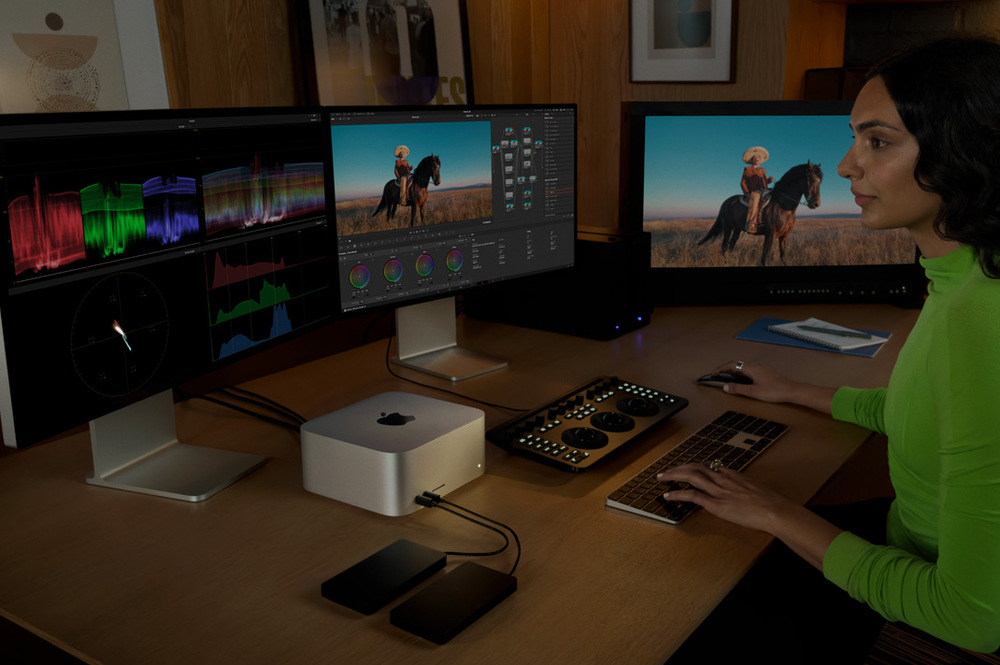 PC mini Apple Mac Studio M5 Max 18× CPU, 32× GPU, 36 GB, 512 GB Apple Mac Studio prináša 32jadrové GPU