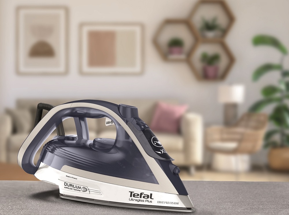 Žehlička Tefal Ultragliss Plus FV6812E0 Žehlička Tefal Ultragliss Plus FV6812E0
