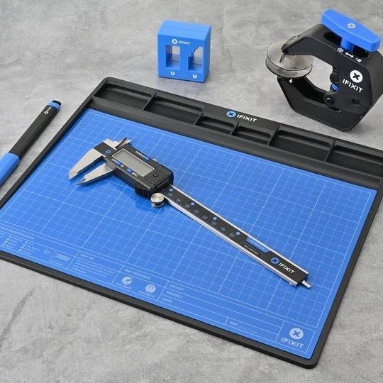 Súprava náradia na opravu mobilných telefónov iFixit Repair Business Toolkit
