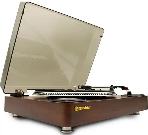 Gramofón Roadstar TT-260SPK hnedý Gramofón Roadstar TT-260SPK s otvoreným vekom.