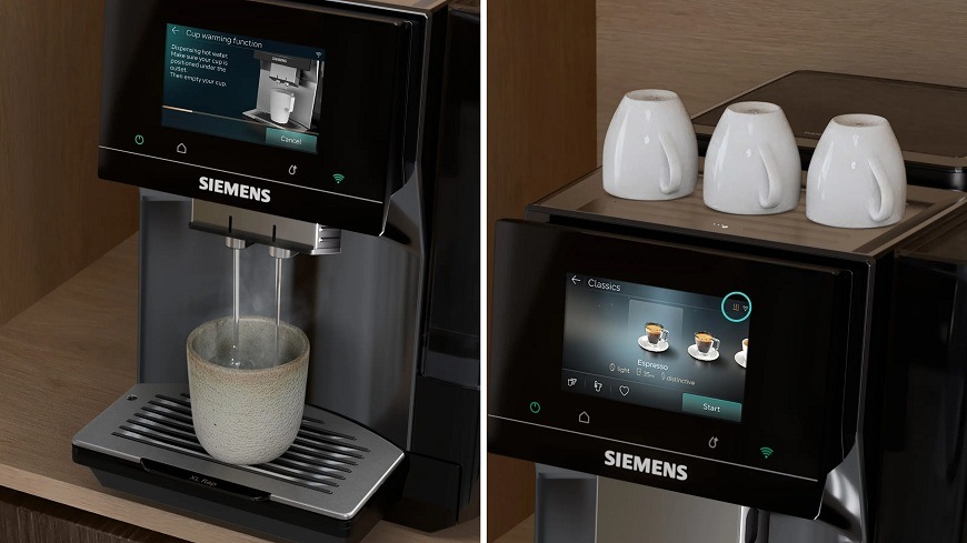 Dva obrázky v jednom, kedy na prvom je znázornený kávovar Siemens pripravujúci kávu a na druhom je detail ohrievača hrnčeka