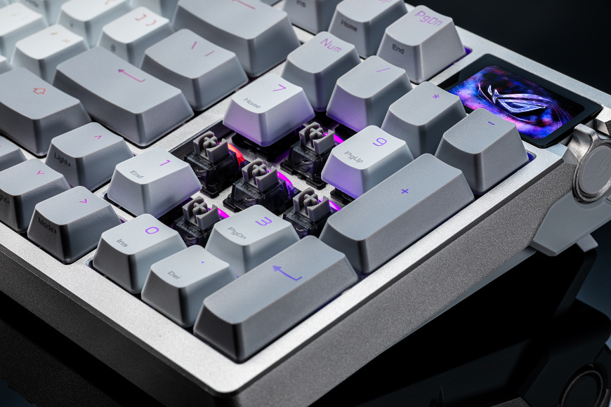 Klávesnica Asus ROG Azoth 96 HE CZ/SK čierna Asus ROG Azoth 96 HE - detail magnetických spínačov