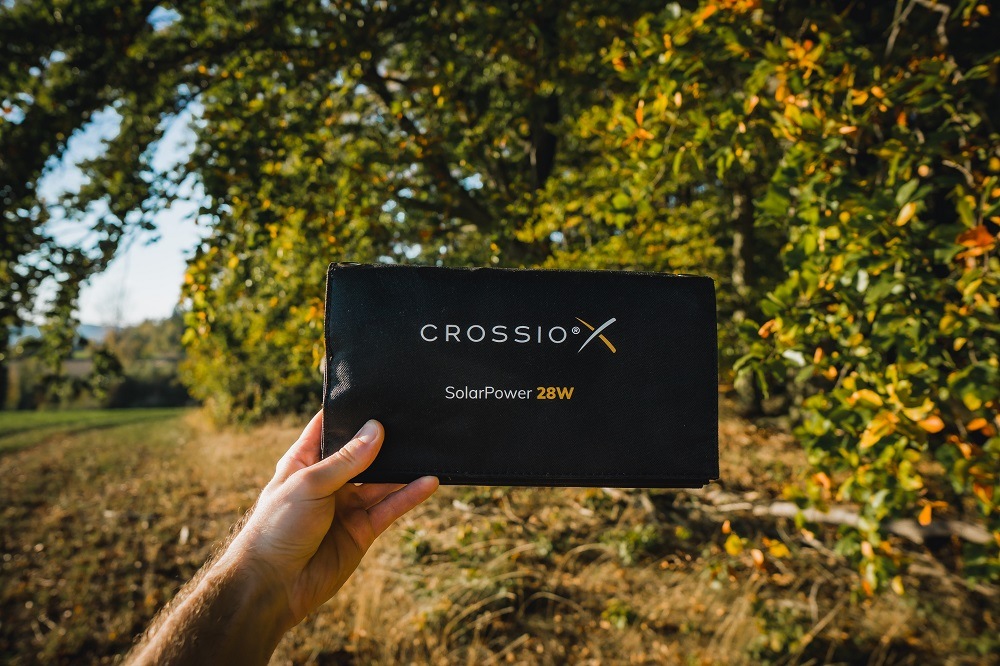 Solárna nabíjačka Crossio SolarPower 28W 3.0 čierny
