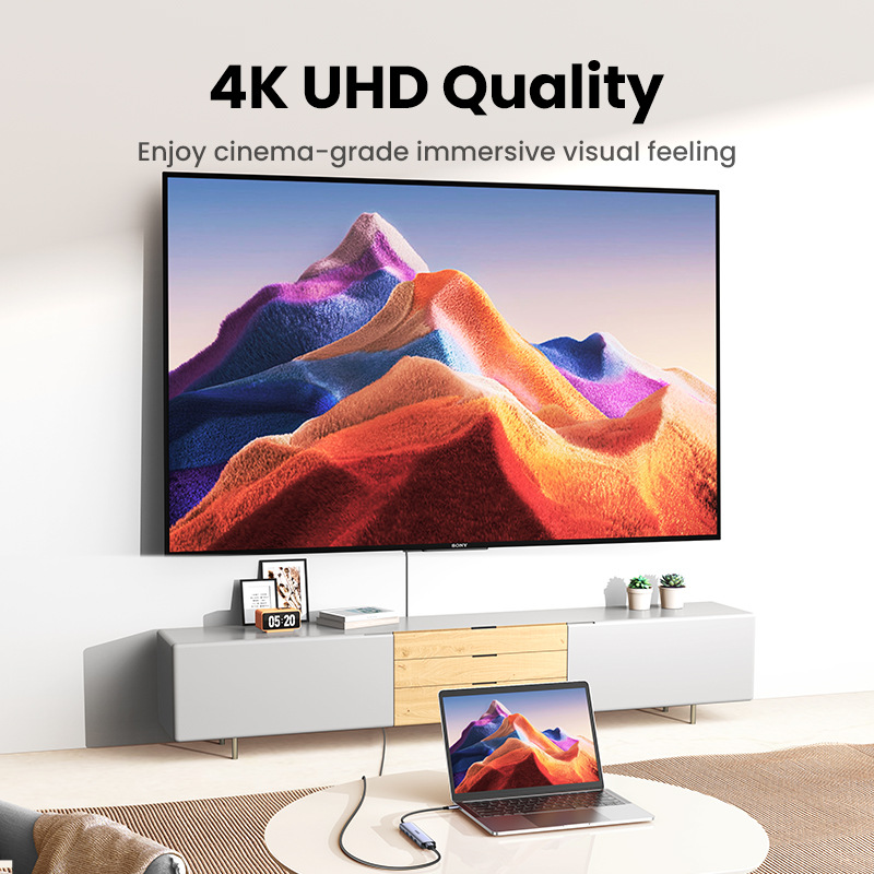 USB Hub UGREEN USB-C/USB-C, 3×USB, HDMI strieborný UGREEN USB-C/USB-C, 3×USB, HDMI, strieborná