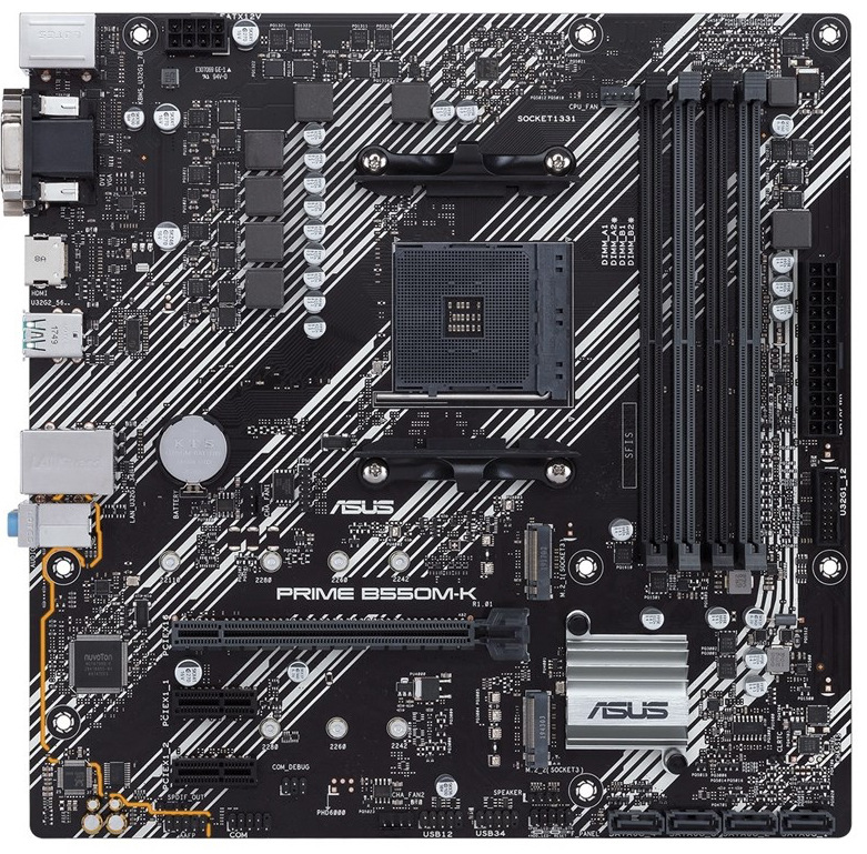 Pohľad zhora na dosku s portami a slotmi pre pripojenie komponentov. Približne pri strede slot pre CPU.