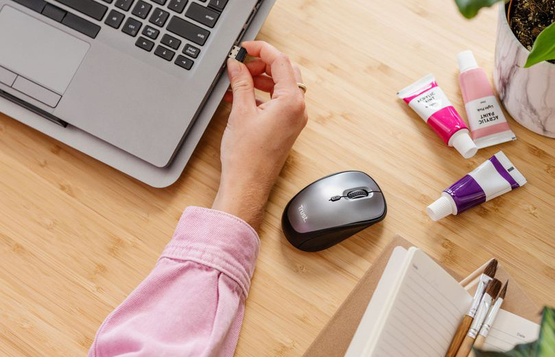 Myš Trust Yvi+ Wireless čierna