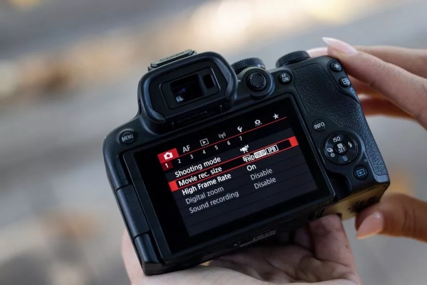 Digitálny fotoaparát Canon EOS R10, telo čierny Canon EOS R10, čierna