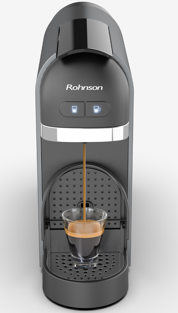 Kapsulový kávovar Rohnson R-98042 čierny Kávovar Rohnson na kapsule v čelnom pohľade, espresso steká do sklenenej šálky.
