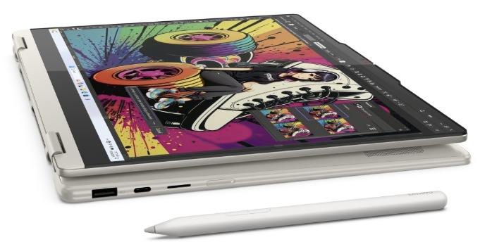 Notebook Lenovo Yoga 7 2-in-1 14AKP10 béžový Lenovo Yoga 7 2-in-1 14AKP10 v režime tabletu s priloženým dotykovým perom