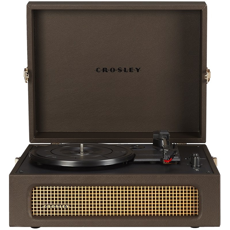 Moderný gramofón Crosley Voyager BT s tromi rýchlosťami prehrávania, hnedá farba