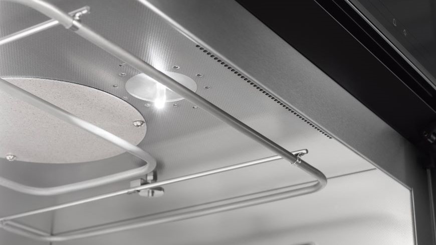 Kompaktná rúra Miele H 7145 BM čierna