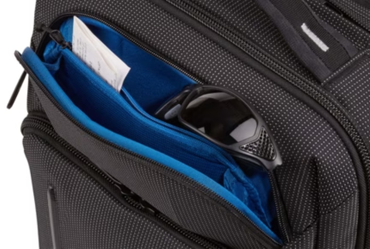 THULE Crossover 2″ width=