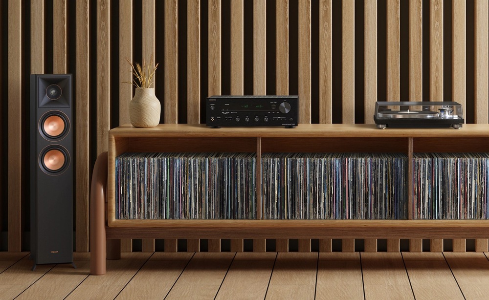 Zosilňovač Onkyo TX-8470 čierny Zosilňovač Onkyo TX-8470, DAB+ Integrovaný D/A obsahuje prevodník pre precíznu digitálnu reprodukciu