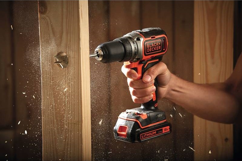 Vŕtací skrutkovač Black-Decker BL186N-XJ (bez batérie)