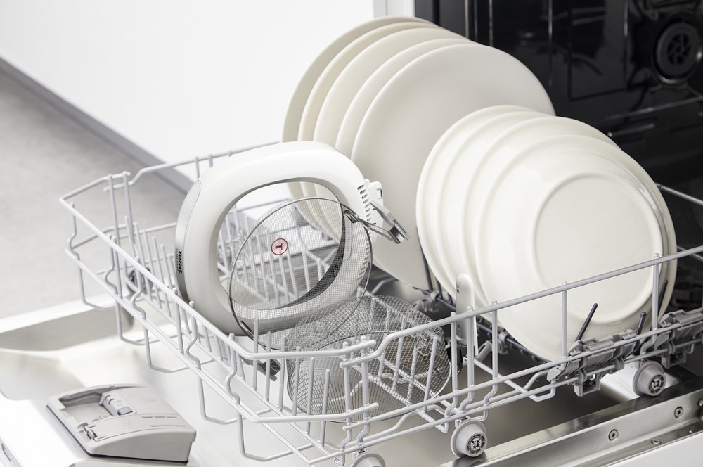 Fritéza Tefal Filtra Vision FF2541E0 biela Umývateľné časti Fritézy Tefal Filtra Vision, FF2541E0 v umývačke