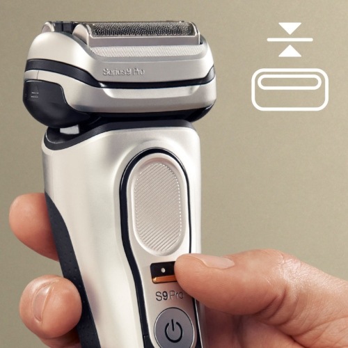 Braun Series 9 PRO 9467cc, stříbrná