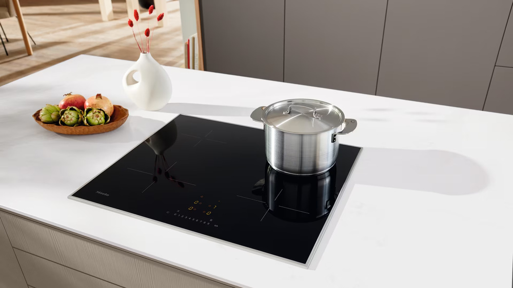 Indukčná varná doska Miele KM 7361 FR čierna Indukčná varná doska Miele KM 7361 FR čierna