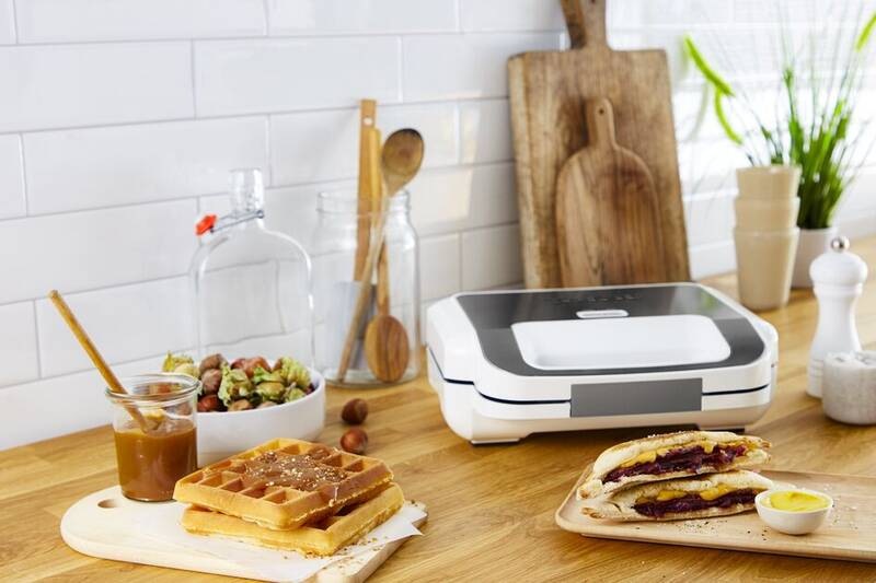 Sendvičovač Tefal SW701110 Snack XL