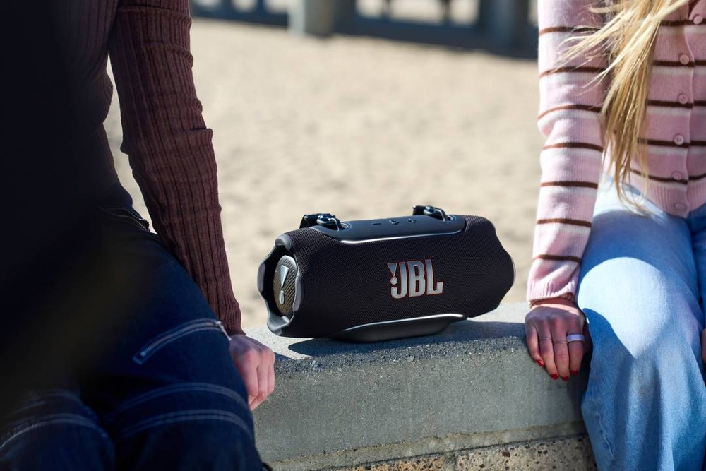 Prenosný reproduktor JBL XTREME 5 modrý ežim Smart EQ využíva AI na analýzu toho, čo práve počúvate, a automaticky upravuje ekvalizér v reálnom čase