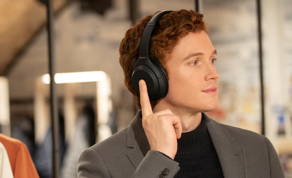 Slúchadlá Sony WH-1000XM4 čierna