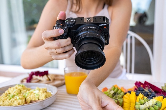 Digitálny fotoaparát Nikon Z 30 + 16-50 VR Vlogger kit čierny Nikon Z 30, černá