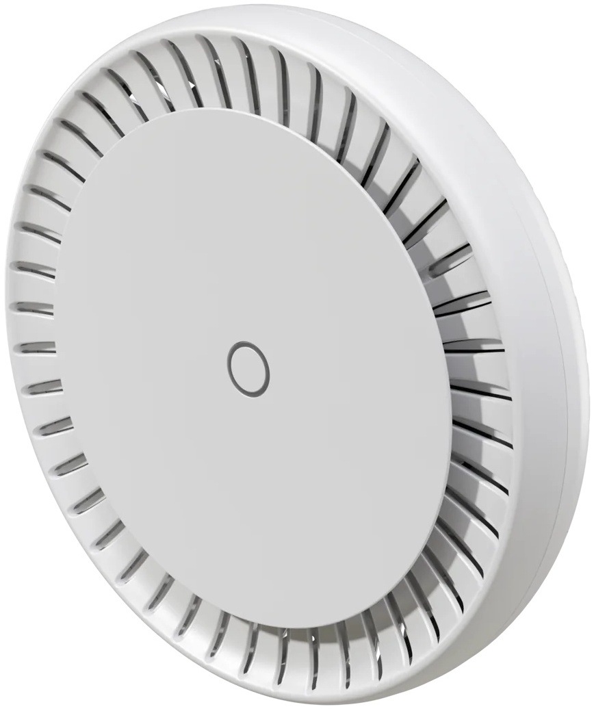 Stropný Wi-Fi prístupový bod MikroTik s vetracími otvormi, pohľad zboku.