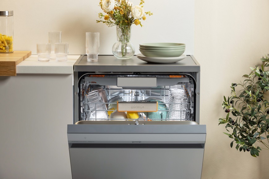 Umývačka riadu Gorenje G600 ULTRA16FSAWIFIX nerez Umývačka riadu Gorenje ULTRA16FSAWIFIX, nerez, TotalDry