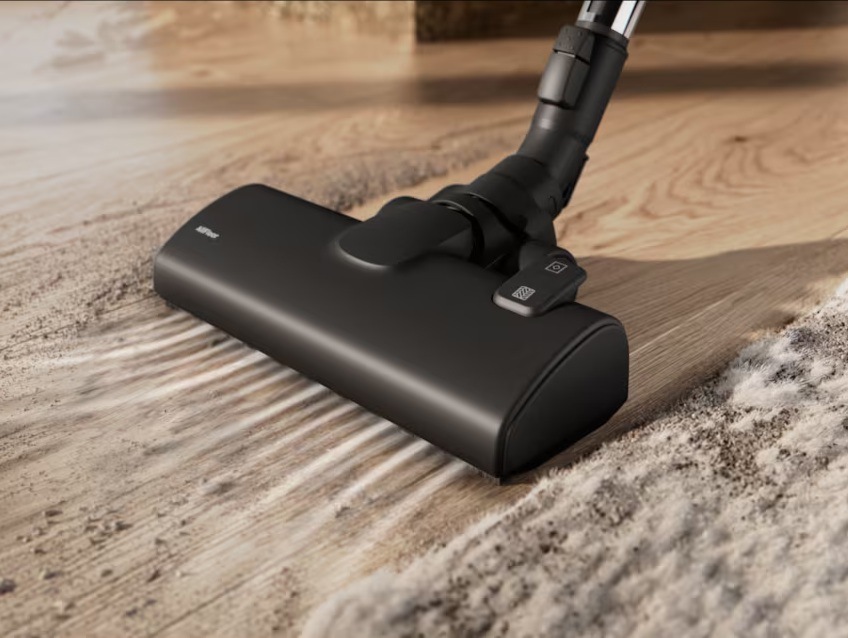 Podlahový vysávač Electrolux 500 EL51A2UG sivý Hubica AllFloor vysávača Electrolux EL51A2UG séria 500 Animal vysáva nečistoty z podlahy