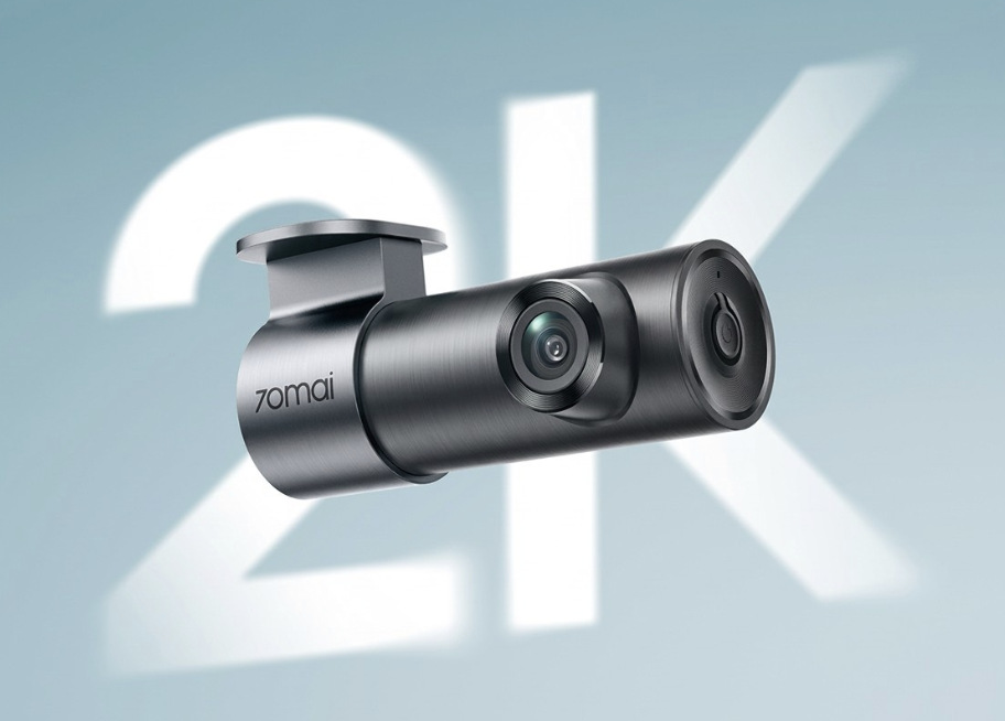 Autokamera 70mai M310 Plus 2K čierna Autokamera 70mai M310 Plus 2K s označením rozlíšenia 2K v pozadí