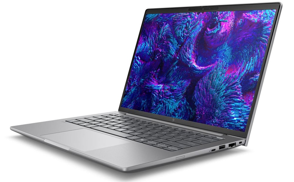 Notebook HP ZBook 8 v detaile na klávesnici a obraz