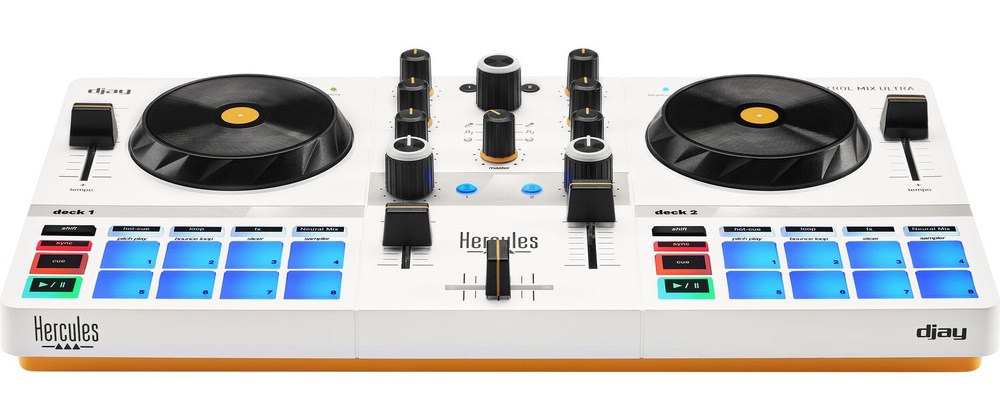 Hercules DJControl Mix Ultra na nabití vydrží hrať až 10 hodín