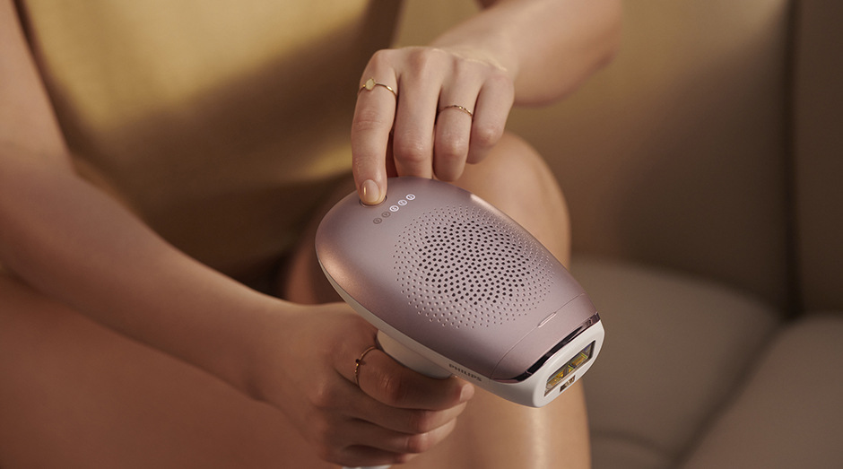 IPL epilátor Philips Lumea IPL 7000 SC1994/00
