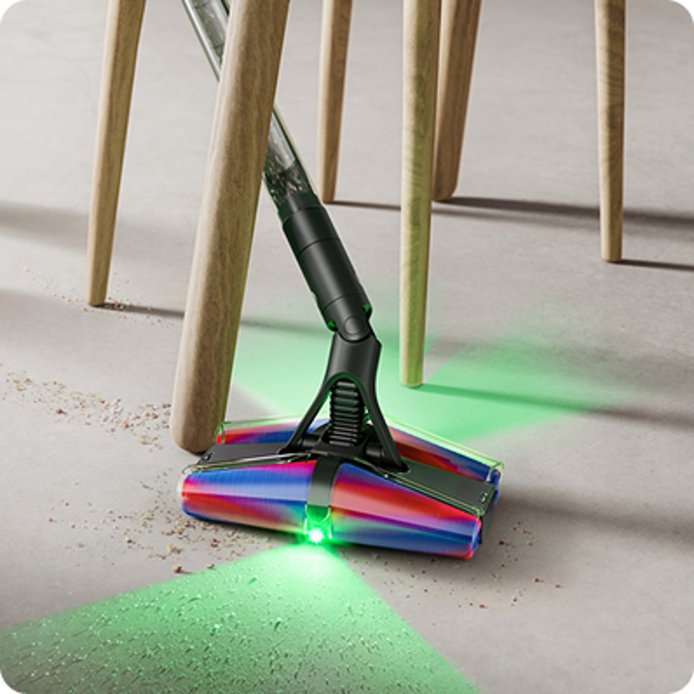Tyčový vysávač Dyson PencilVac Fluffycones čierny Hubica so 4 kónickými kefami a LED svetlom.