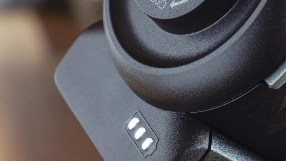 Tyčový vysávač Miele Duoflex HX1 Terra červená