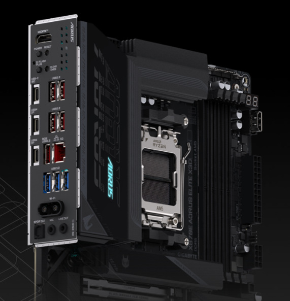GIGABYTE X870E AORUS ELITE X3D disponuje USB4