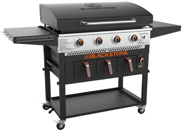 Blackstone 36" griddle so 4 horákmi, bočnými stolíkmi a spodnou policou, čierna farba.