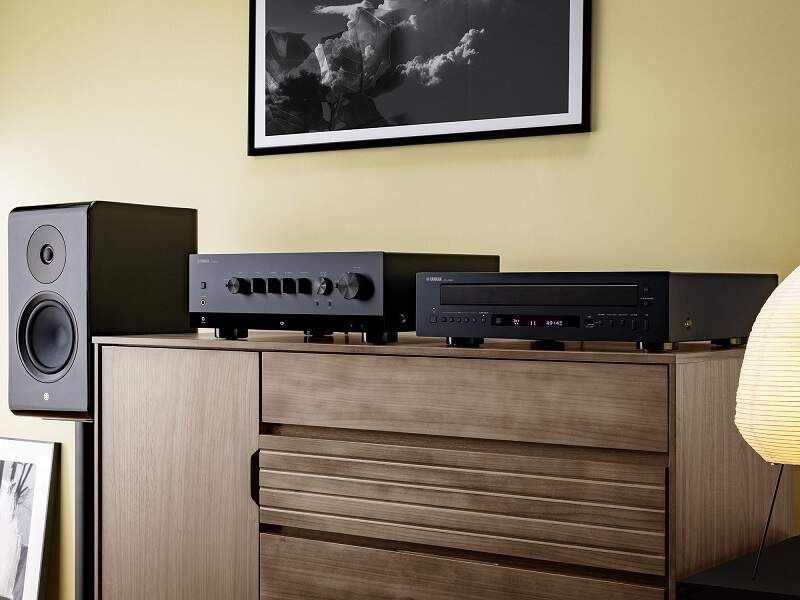 CD prehrávač Yamaha CDC-603 strieborný CD prehrávač Yamaha CDC-603 strieborný