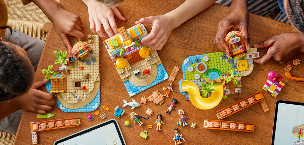 1 140 dielikov a aplikácia LEGO Builder umožní spoločné stavanie, po ktorom začína priestor na kreatívne hranie.